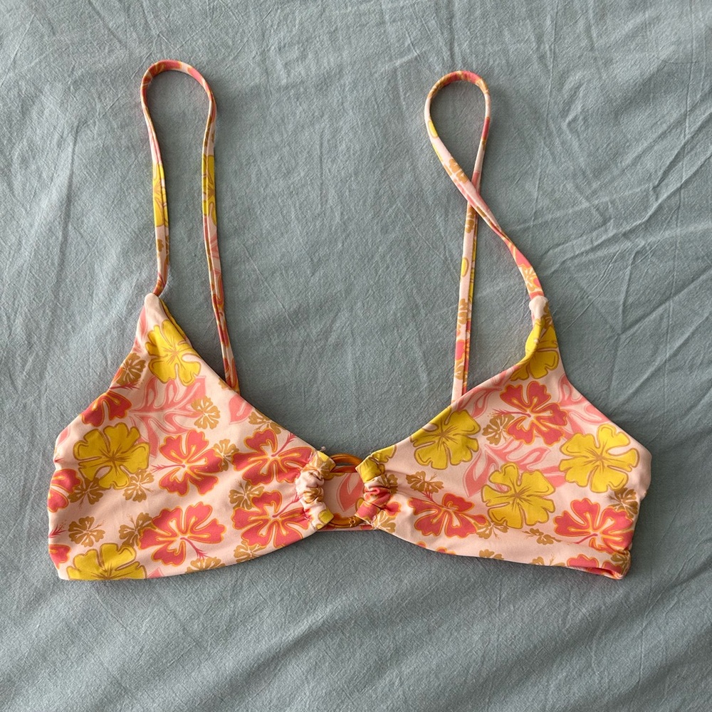 Grey Bandit x Ana bikini top
